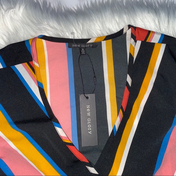 New Glory Colorful V-neck Blouse - Picture 3 of 7